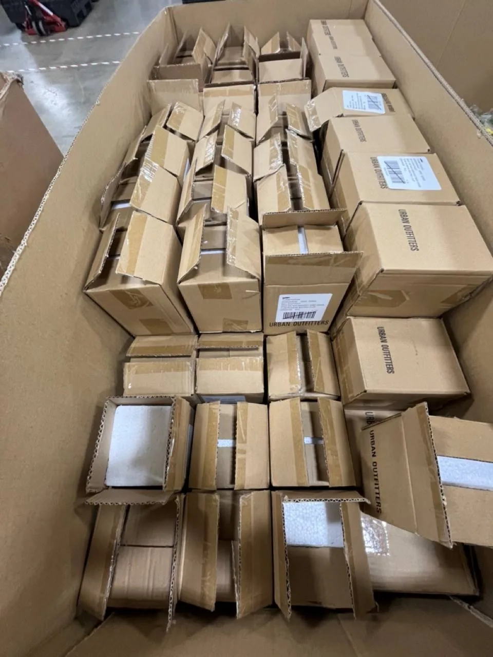 Bistro Cups: 92% Off Original Retail (G51233) — General Merchandise liquidation pallet, 224 units
