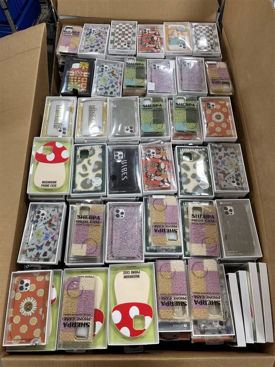 Assorted iPhone Cases: 92% Off Original Retail (G51415) — Consumer Electronics liquidation pallet, 1,070 units