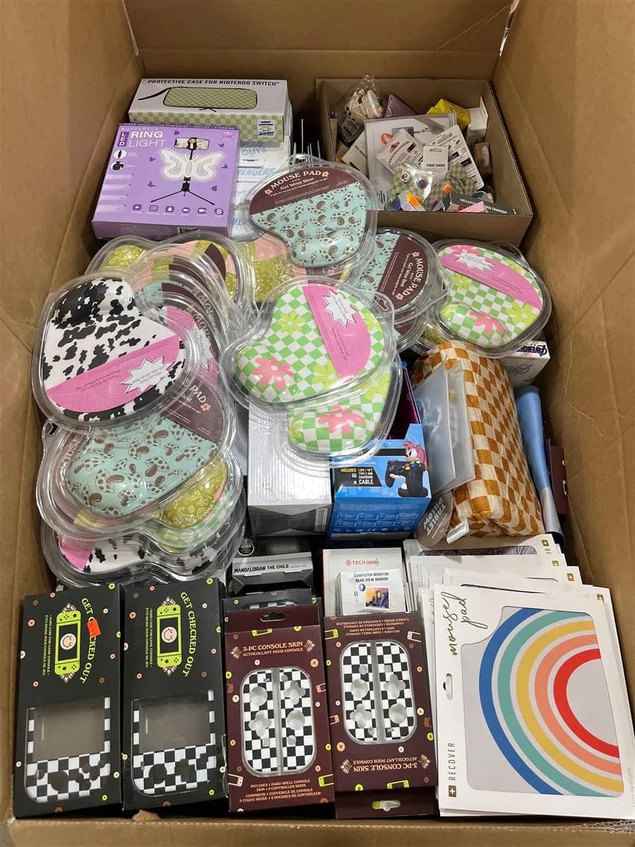 Assorted Tech Accessories: 92% Off Original Retail (G51635) — Consumer Electronics liquidation pallet, 759 units