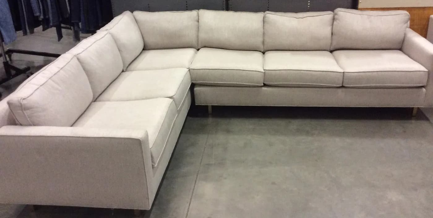 Mitchell Gold + Bob Williams Hunter Bench Sofa (2pc) — Furniture