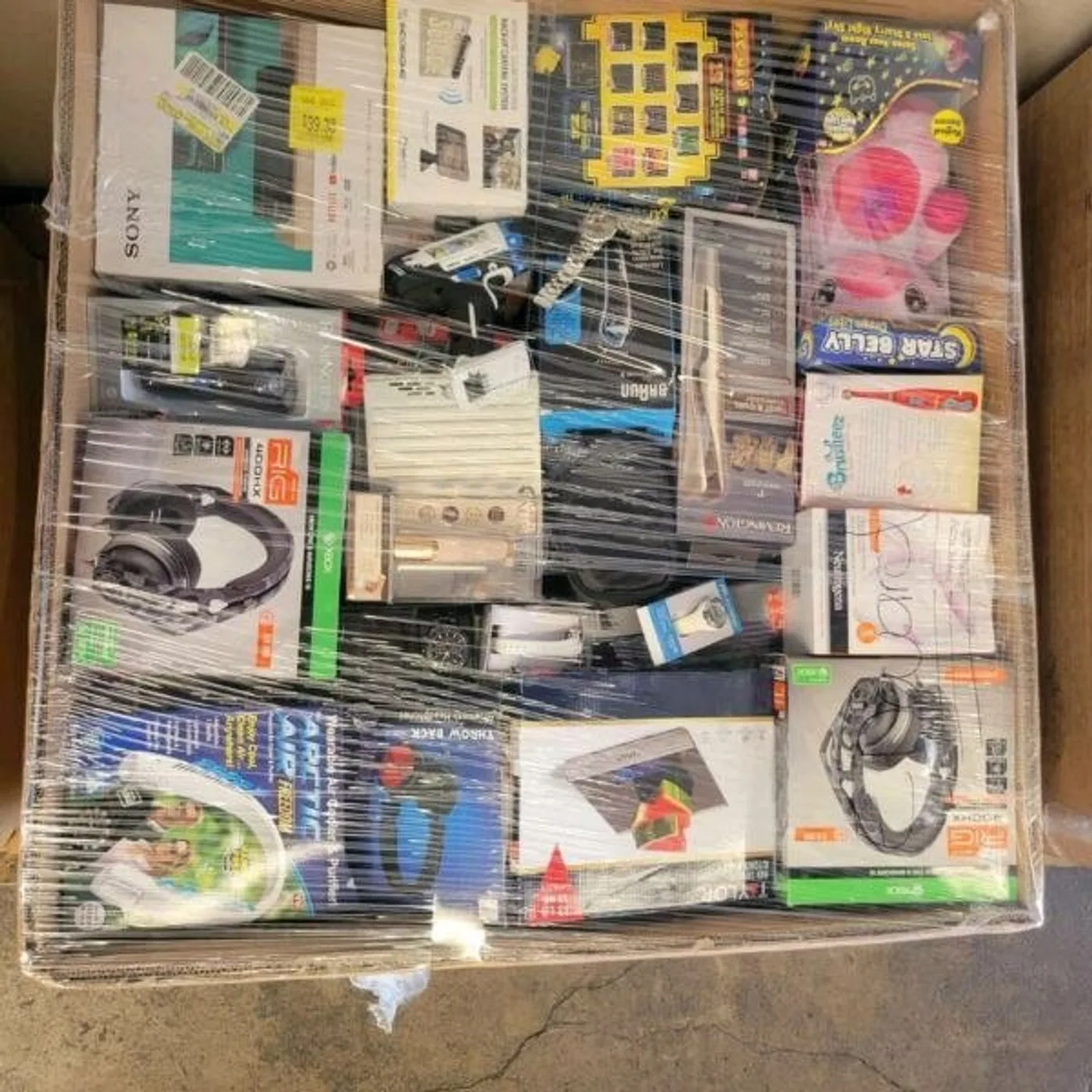 Electronics Pallet, 150 Units (Medium Lot) — full lot photo