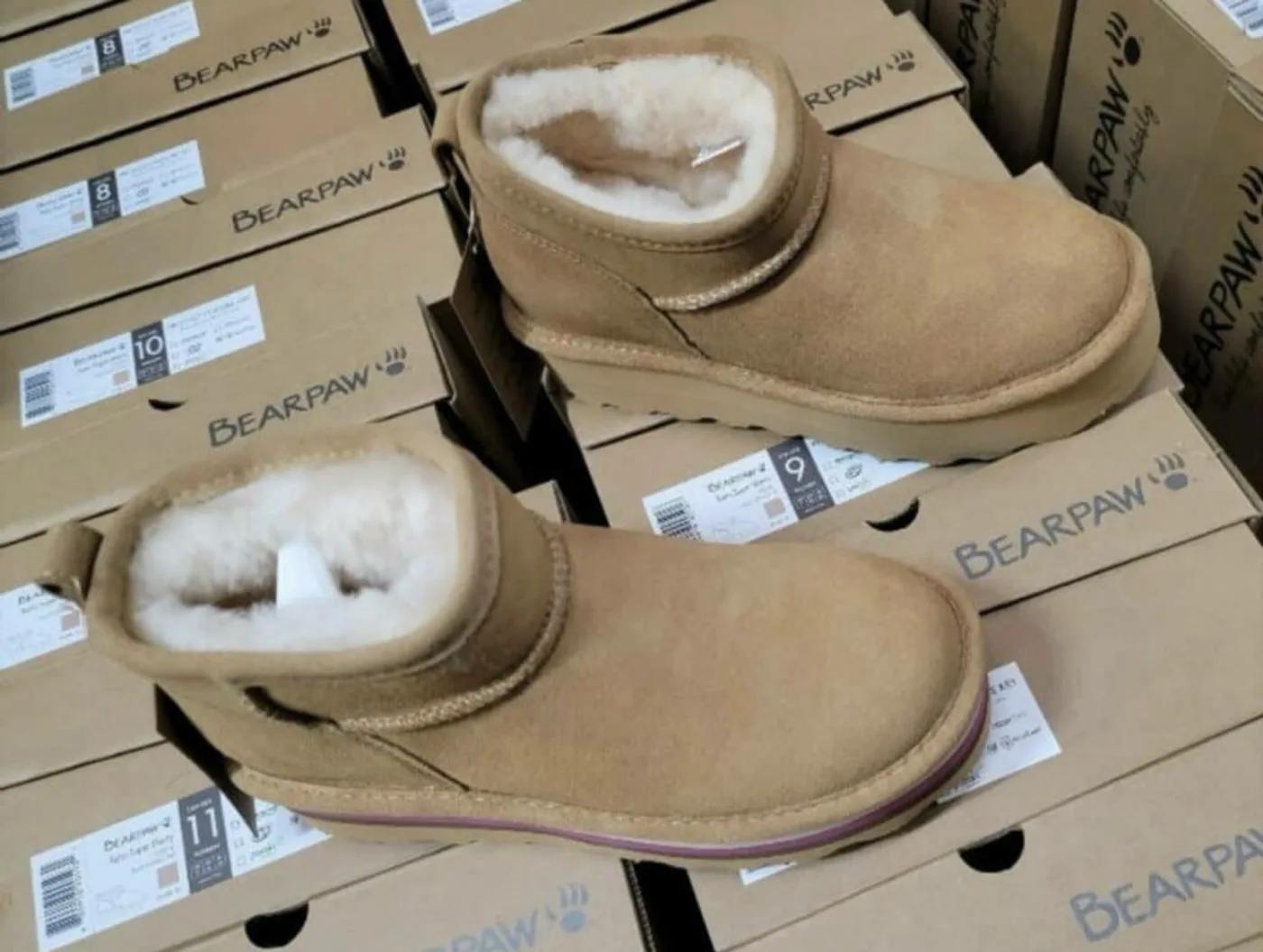 UGG Shoes Pallet (150 Pairs) — full lot photo