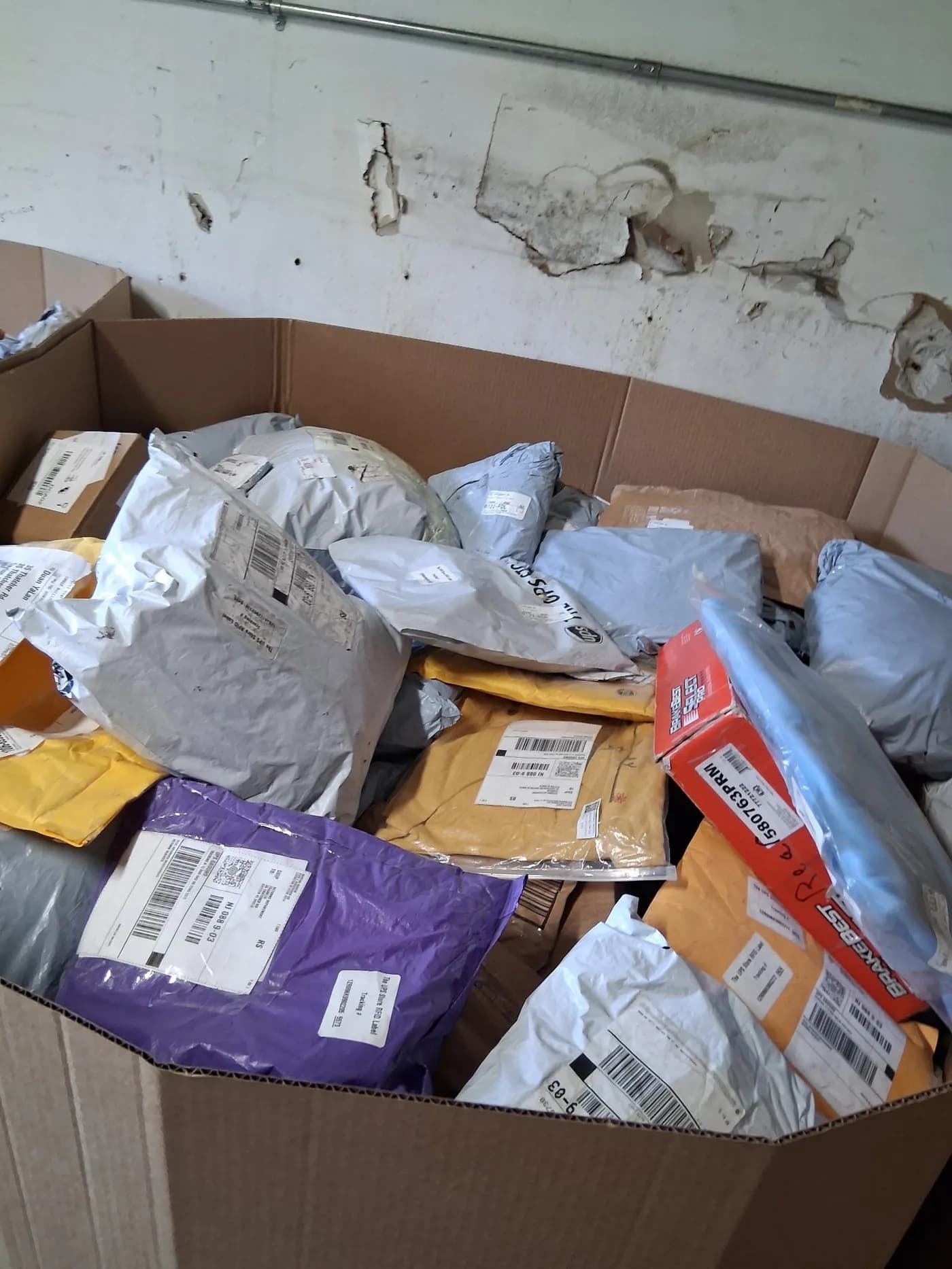 Return Mail Mystery Package Pallet — additional view 3